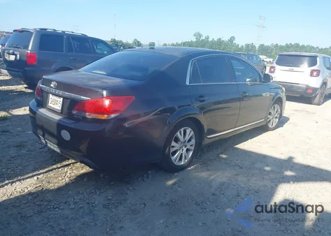 2011 Toyota Avalon z USA, uszkodzony, nr VIN 4T1BK3DB3BU404935